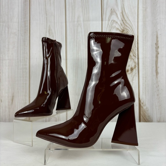 Steve Madden Shoes - Steve Madden Ticker Boots Retro Funky Flare Chunky Heel Ankle Boot Brown Size 6